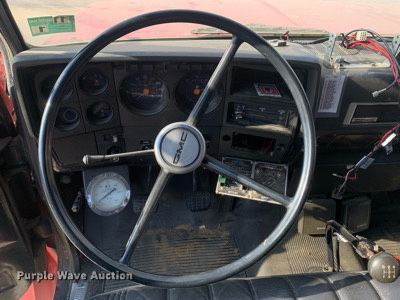 image for item MH9868 1984 GMC C7000  pumper fire truck