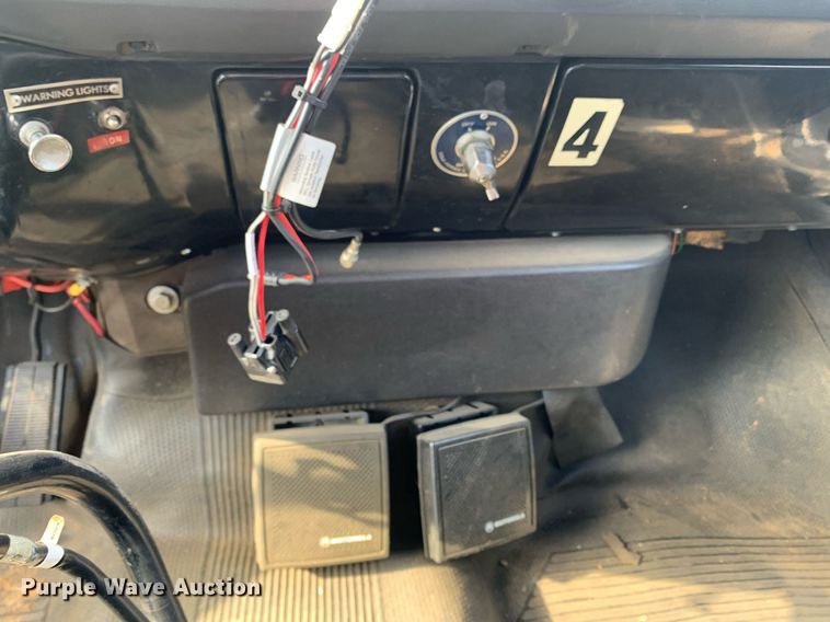 image for item MH9868 1984 GMC C7000  pumper fire truck