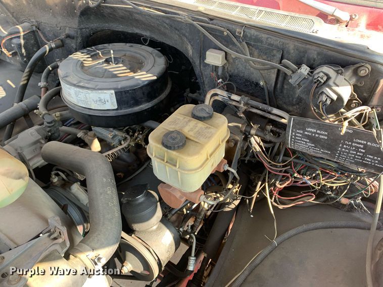 image for item MH9868 1984 GMC C7000  pumper fire truck