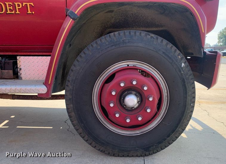 image for item MH9868 1984 GMC C7000  pumper fire truck