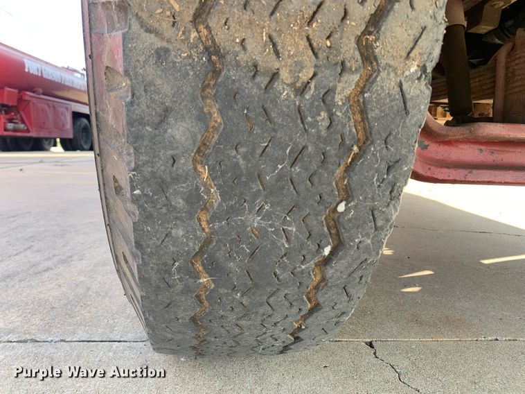 image for item MH9868 1984 GMC C7000  pumper fire truck