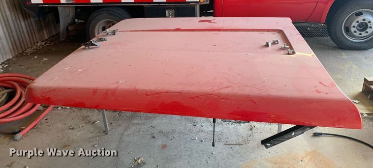 image for item MH9869 GM 19243701  bed cover