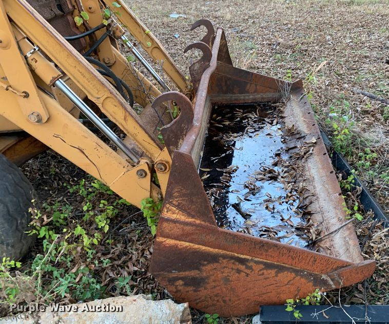 image for item MH9870 Case 480F  landscape tractor