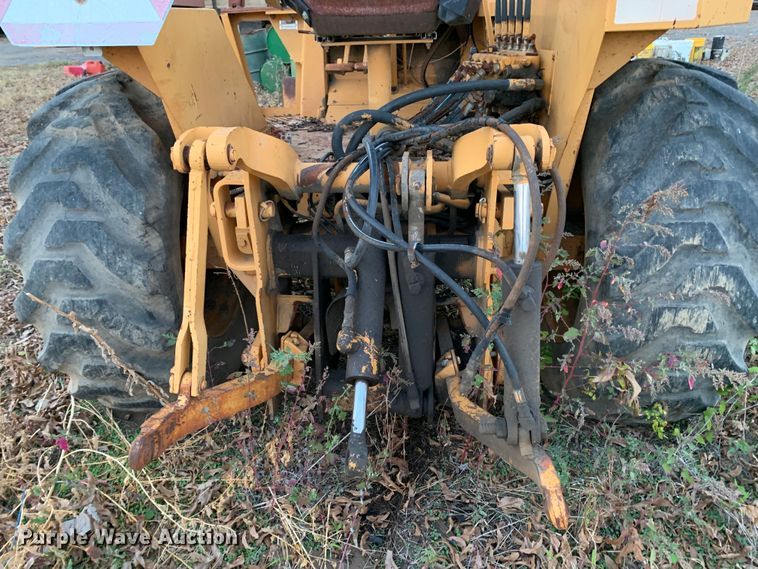 image for item MH9870 Case 480F  landscape tractor