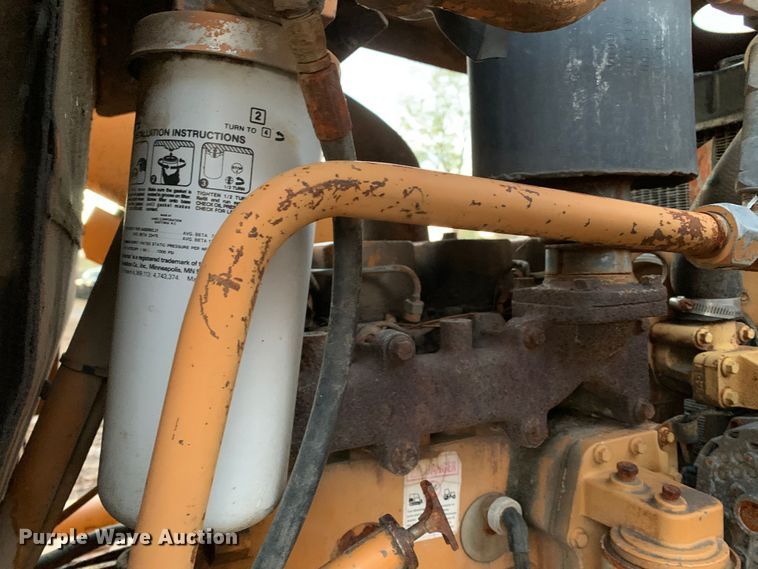 image for item MH9870 Case 480F  landscape tractor