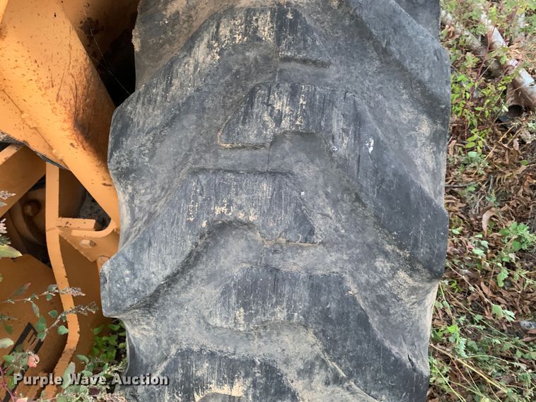 image for item MH9870 Case 480F  landscape tractor