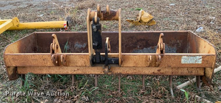 image for item MH9870 Case 480F  landscape tractor