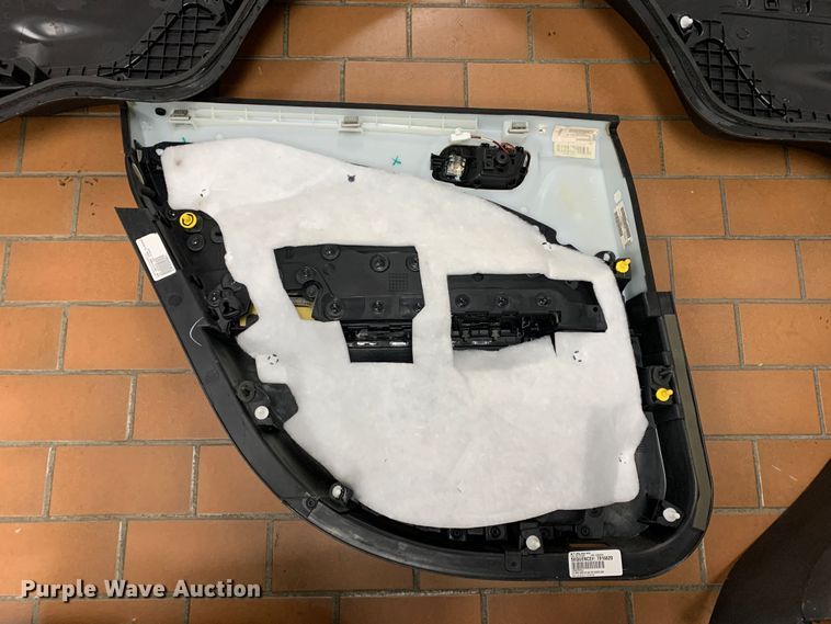 image for item MH9871 Automotive accessories