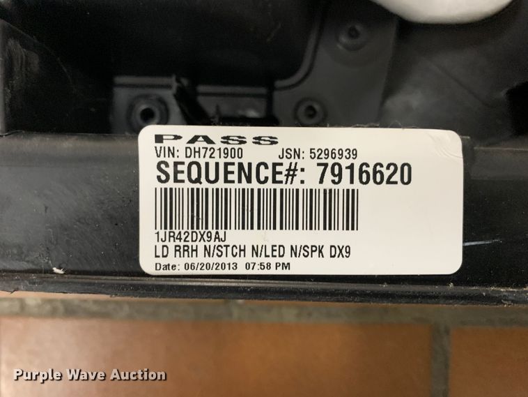 image for item MH9871 Automotive accessories