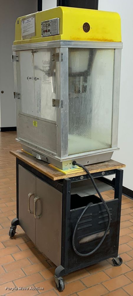 image for item MH9872 Popcorn machine