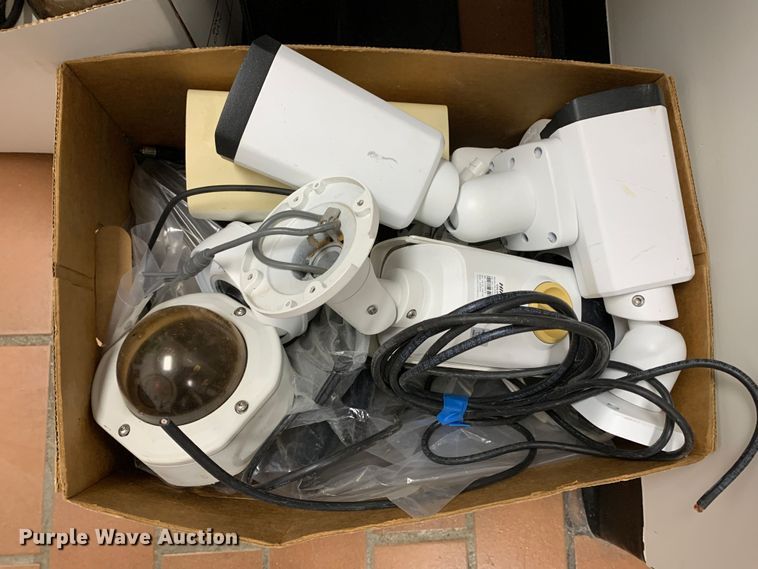 image for item MH9878 TruVision DVR 12HD  surveillance system