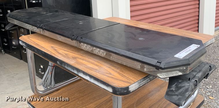 image for item MH9884 Light bar