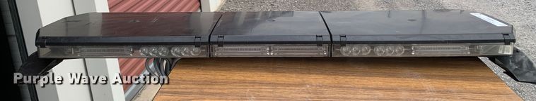 image for item MH9884 Light bar