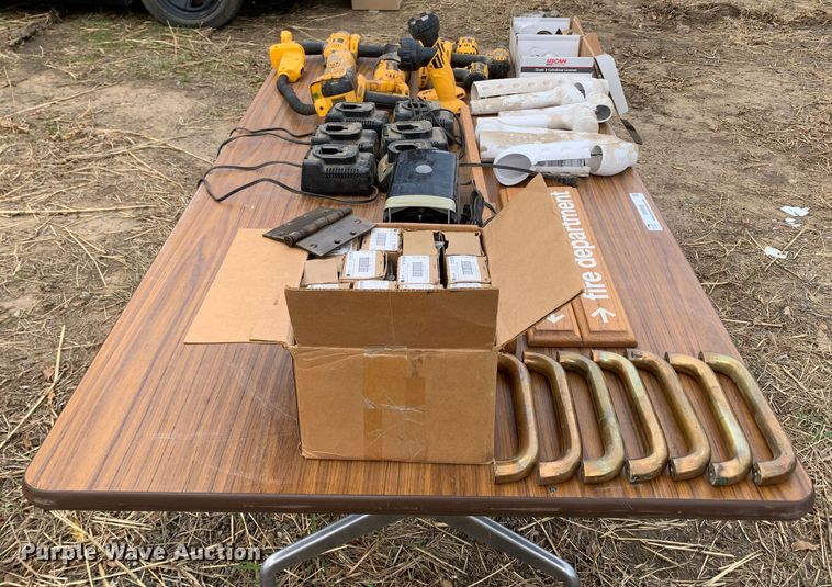 image for item MH9886 Tools