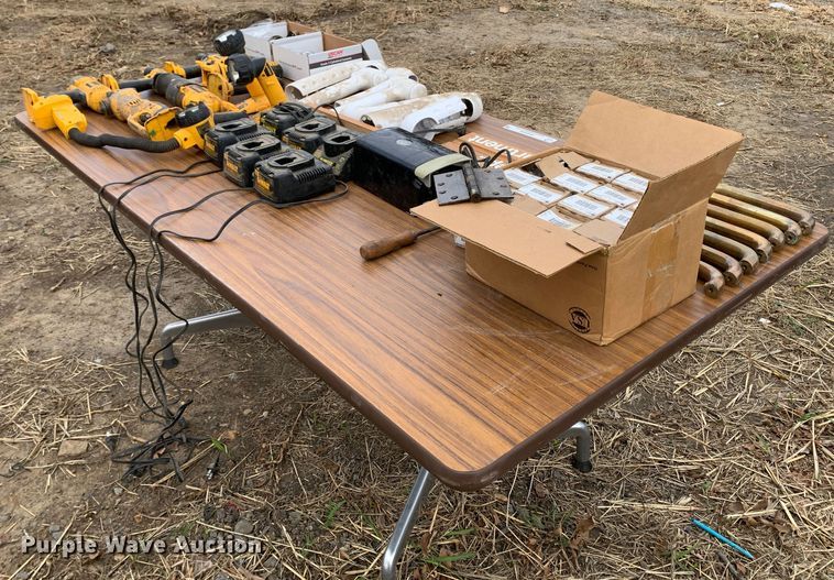 image for item MH9886 Tools