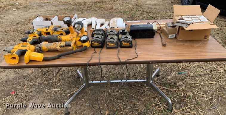 image for item MH9886 Tools