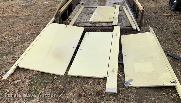 image for item MH9887 (3) restroom dividers