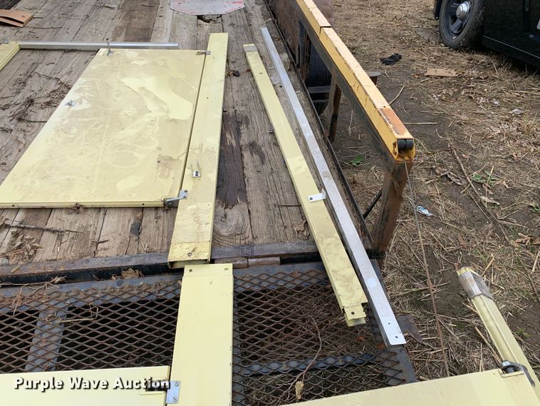 image for item MH9887 (3) restroom dividers