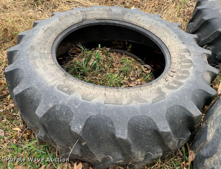 image for item MH9891 (4) tires