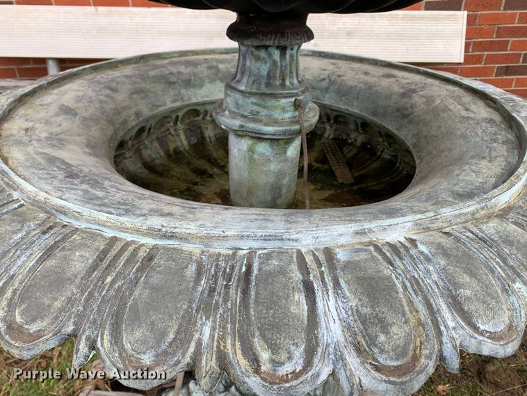 image for item MH9893 Water fountain