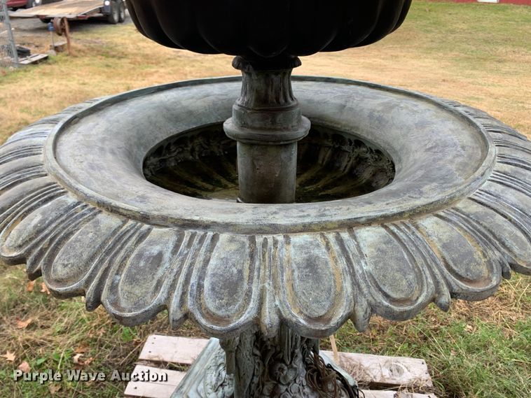 image for item MH9893 Water fountain