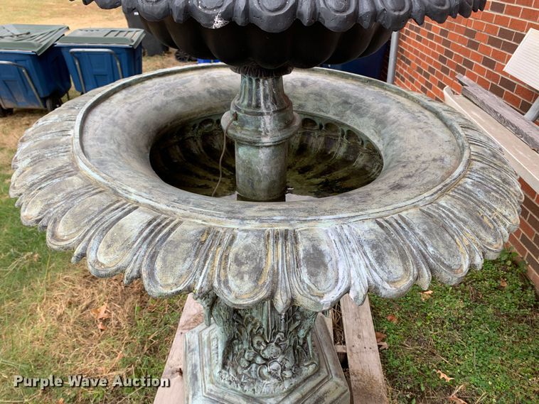 image for item MH9893 Water fountain