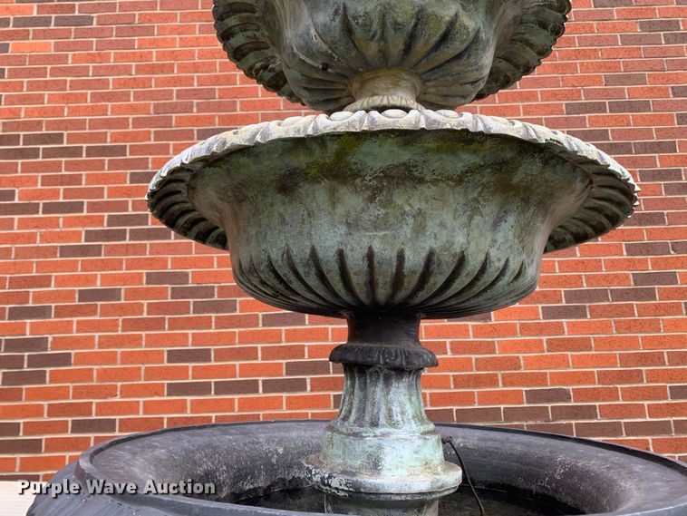 image for item MH9893 Water fountain