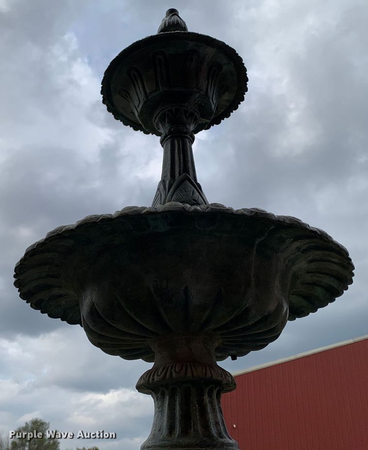 image for item MH9893 Water fountain