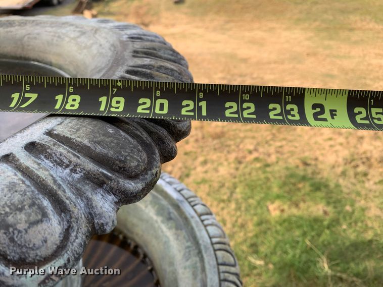 image for item MH9893 Water fountain