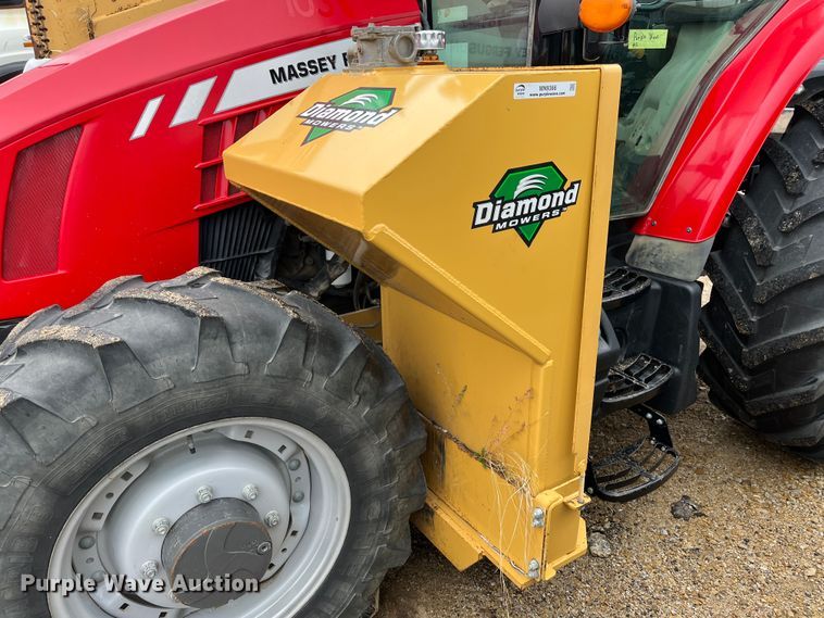 image for item MN9366 2017 Massey Ferguson 5713SL  MFWD tractor