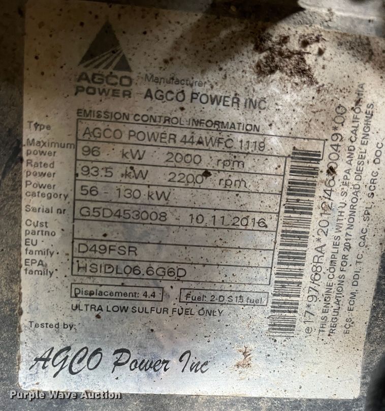 image for item MN9366 2017 Massey Ferguson 5713SL  MFWD tractor