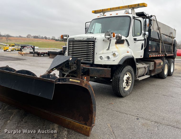 image for item MN9367 2012 Freightliner Business Class M2  dump truck