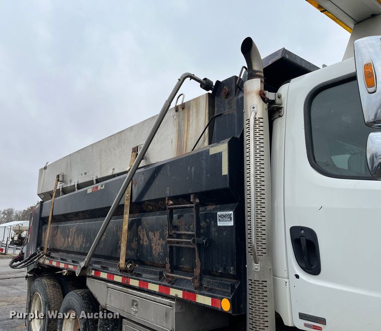 image for item MN9367 2012 Freightliner Business Class M2  dump truck