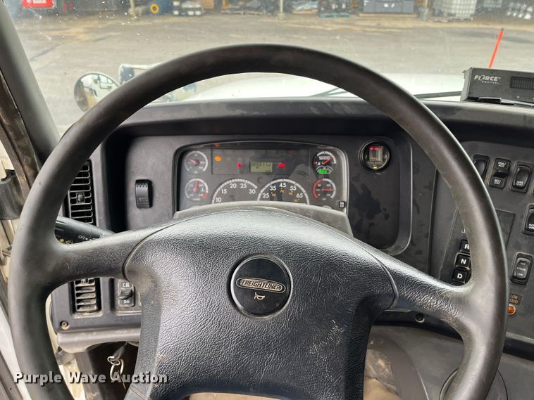 image for item MN9367 2012 Freightliner Business Class M2  dump truck