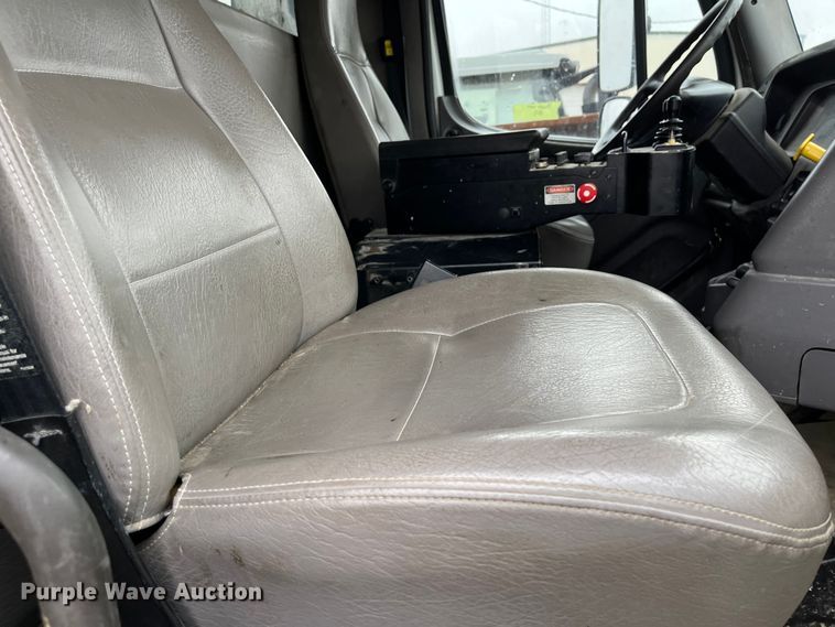 image for item MN9367 2012 Freightliner Business Class M2  dump truck