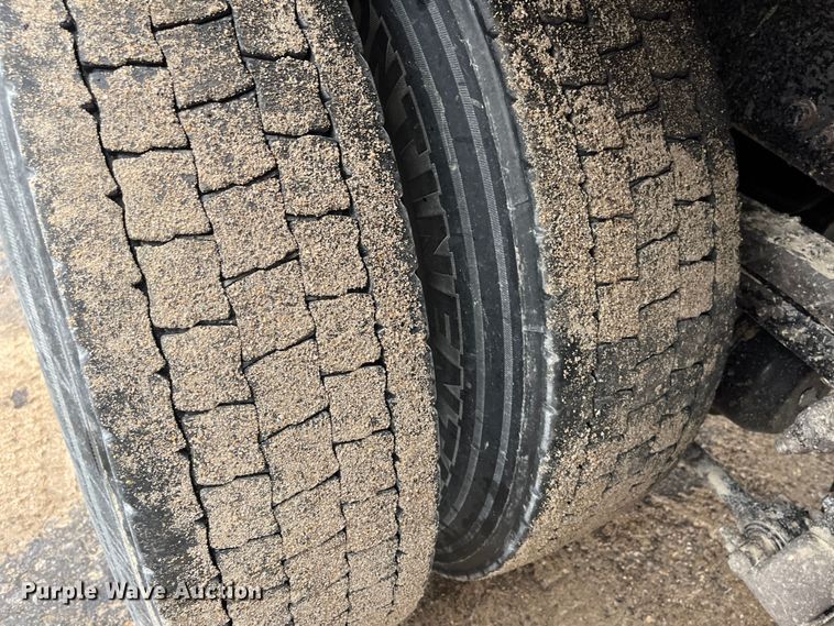 image for item MN9367 2012 Freightliner Business Class M2  dump truck