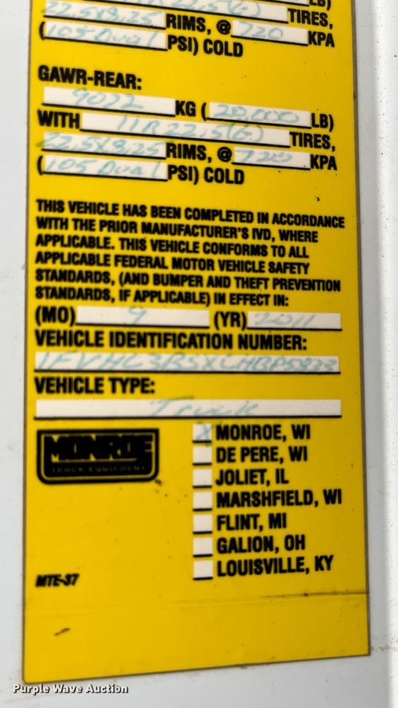 image for item MN9367 2012 Freightliner Business Class M2  dump truck