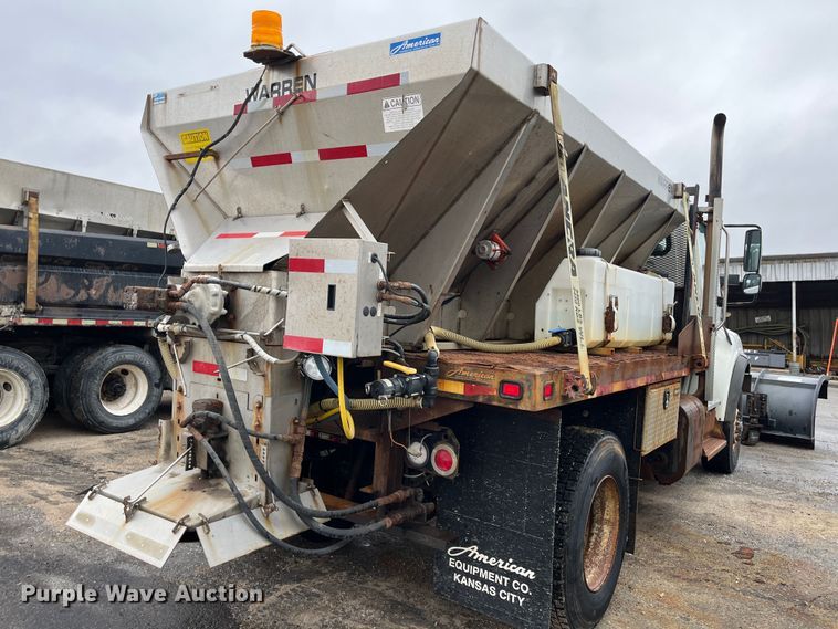 image for item MN9368 2011 Freightliner Business Class M2  flatbed truck