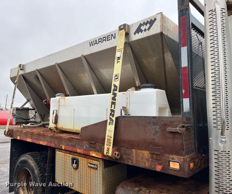 image for item MN9368 2011 Freightliner Business Class M2  flatbed truck