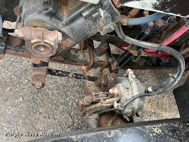 image for item MN9368 2011 Freightliner Business Class M2  flatbed truck