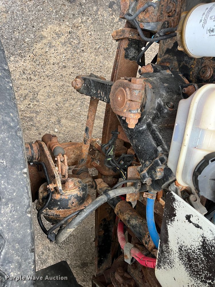 image for item MN9370 2012 Freightliner Business Class M2  flatbed truck