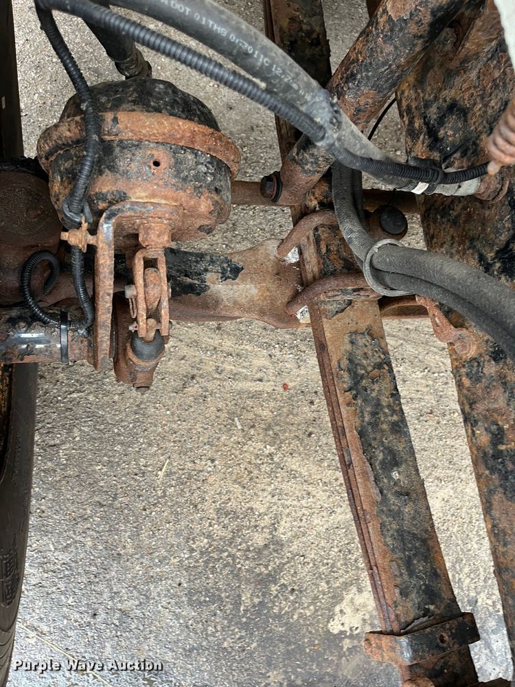 image for item MN9370 2012 Freightliner Business Class M2  flatbed truck