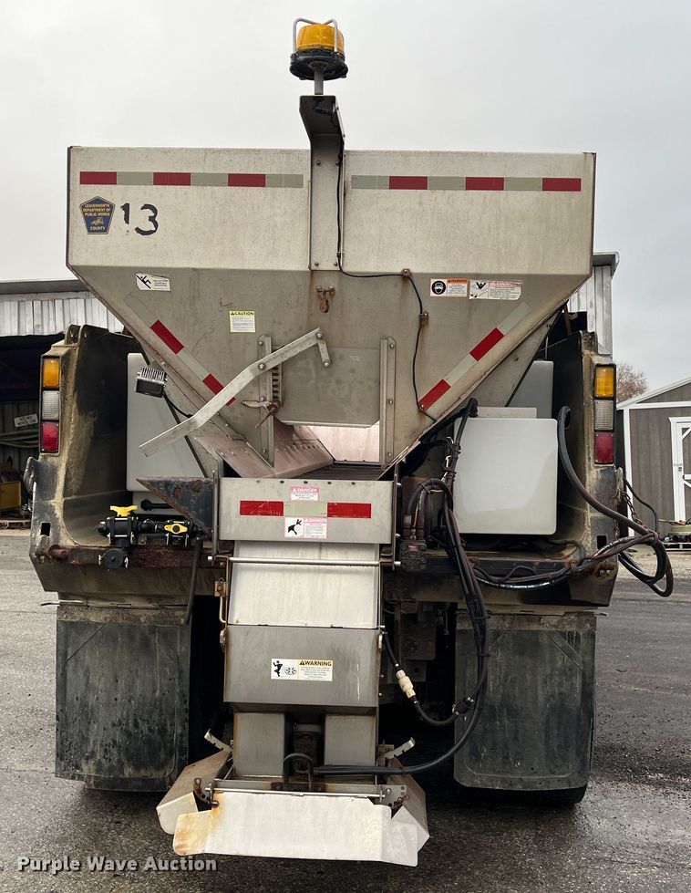 image for item MN9371 2013 Freightliner 108SD  dump truck