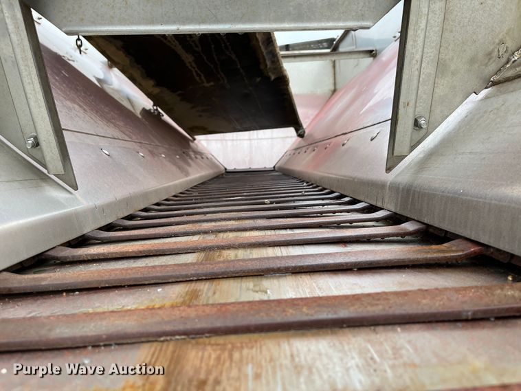 image for item MN9371 2013 Freightliner 108SD  dump truck