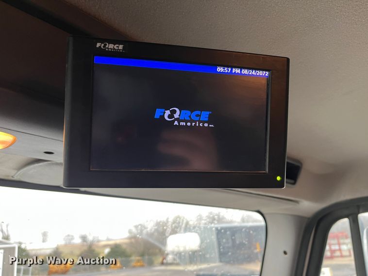 image for item MN9371 2013 Freightliner 108SD  dump truck