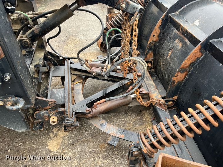 image for item MN9371 2013 Freightliner 108SD  dump truck