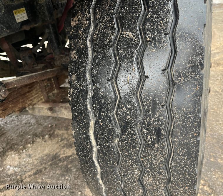 image for item MN9371 2013 Freightliner 108SD  dump truck