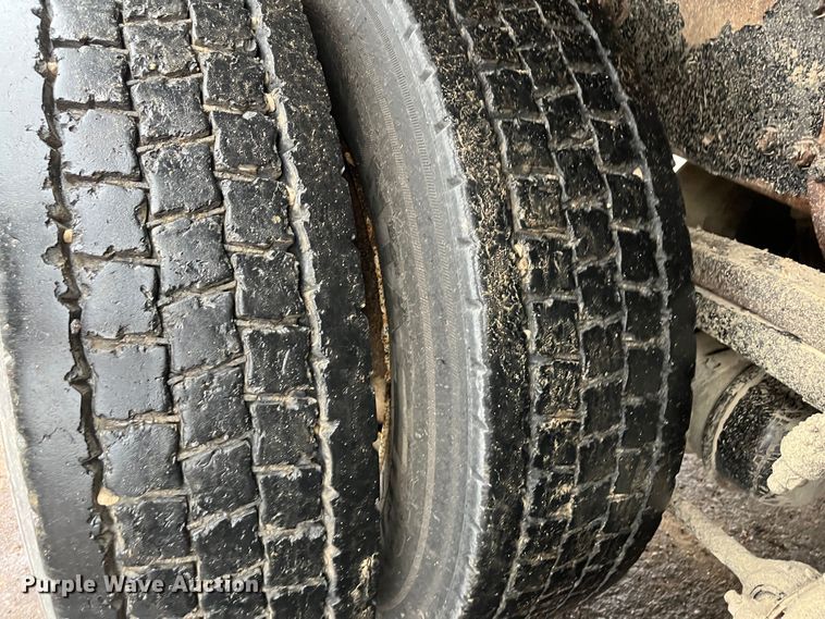 image for item MN9371 2013 Freightliner 108SD  dump truck