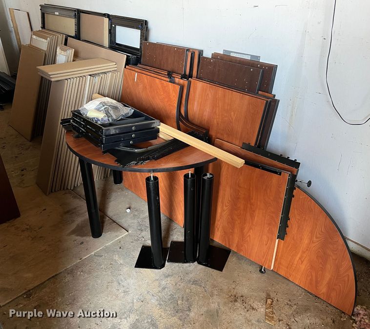 image for item MS9023 Office furniture