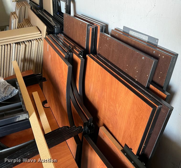 image for item MS9023 Office furniture